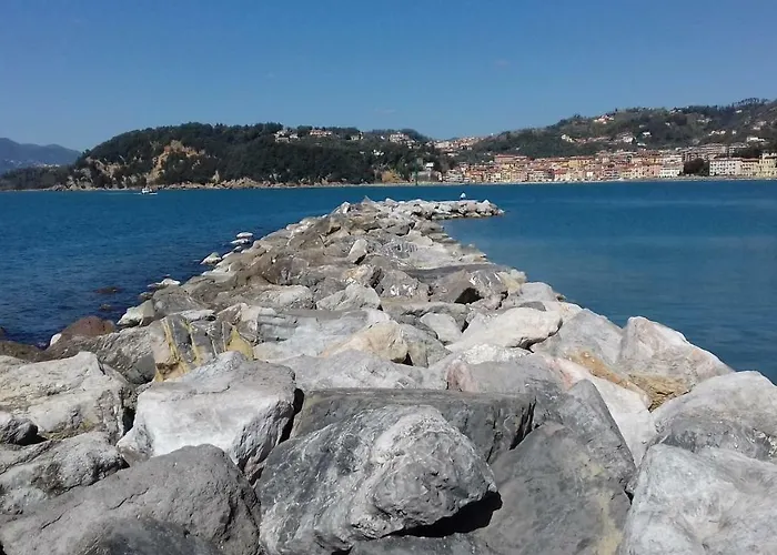 Ca Di Ale Pensión Lerici